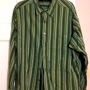 Mens St Johns Bay XL dress shirt